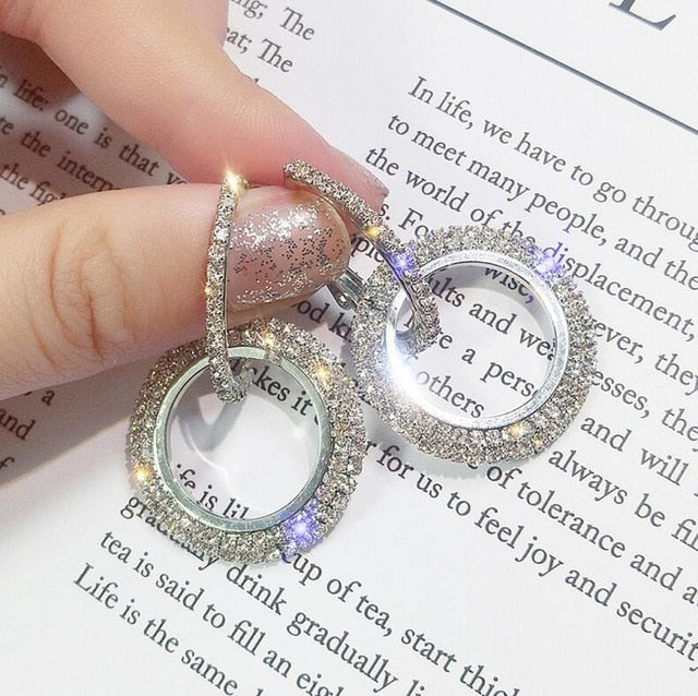 Elegant Crystal Earrings (Round Style) Gold/Silver